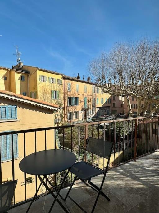 Appartement Lumineux Avec Terrasses Le Luc Εξωτερικό φωτογραφία